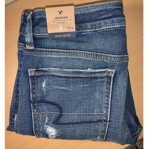 American eagle distressed jeans.